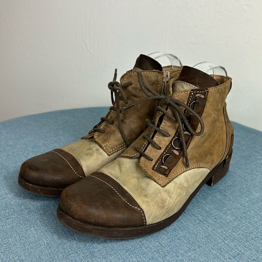 Clocharme Italian Leather Brown Tan Side Zip Ankle Boots Size 7